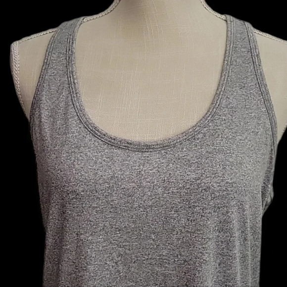 NWOT Icyzone Workout Tank - Picture 2 of 4